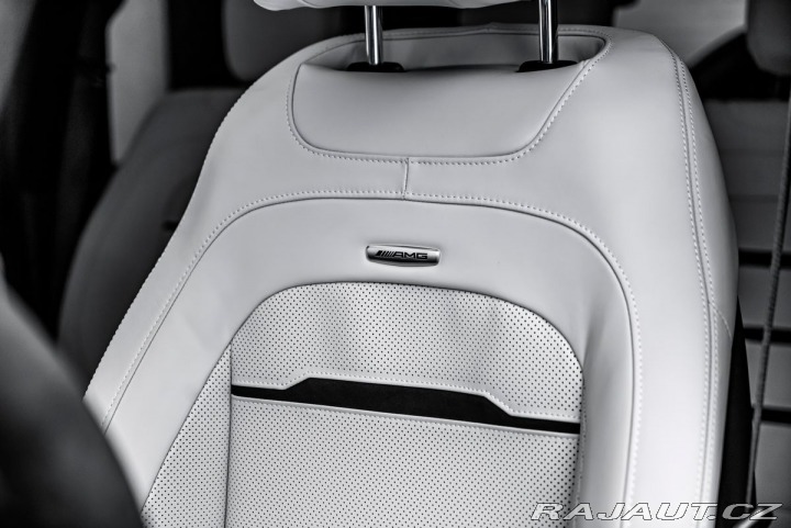 Mercedes-Benz G  2025