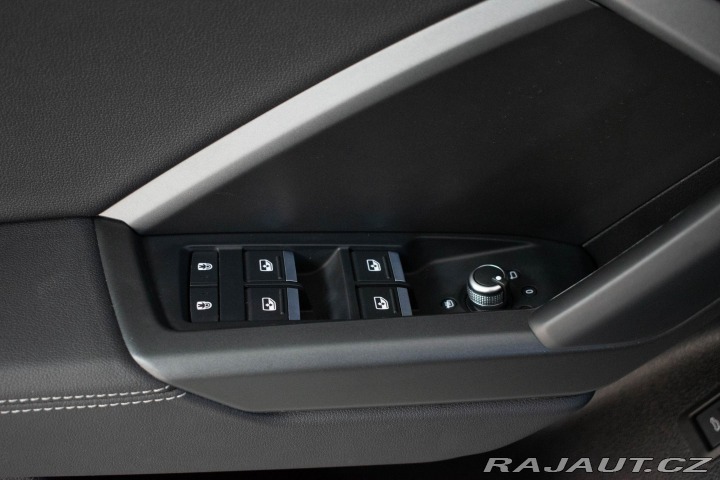 Audi Q3 40 TFSI REZERVACE 2024