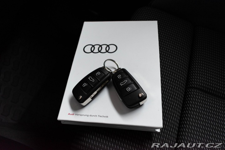 Audi Q3 40 TFSI REZERVACE 2024