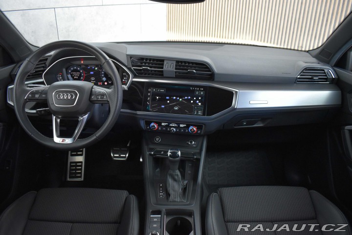 Audi Q3 40 TFSI REZERVACE 2024