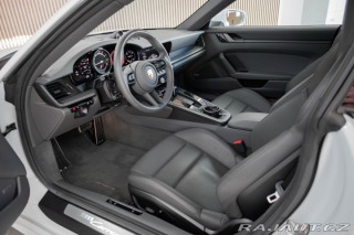 Porsche 911 992 CARRERA 4x4 2019