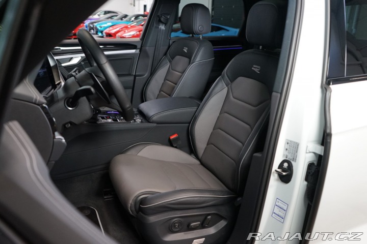 Volkswagen Touareg R-LINE*3.0 TDI*360*PANO*N 2024