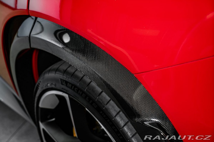 Ferrari Purosangue  1800