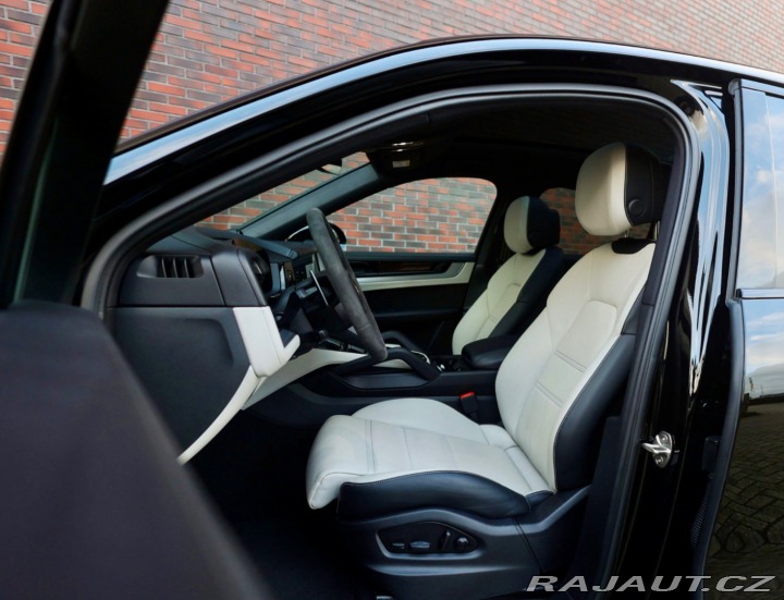 Porsche Cayenne Coupe E-Hybrid 3.0 V6 eH 2024