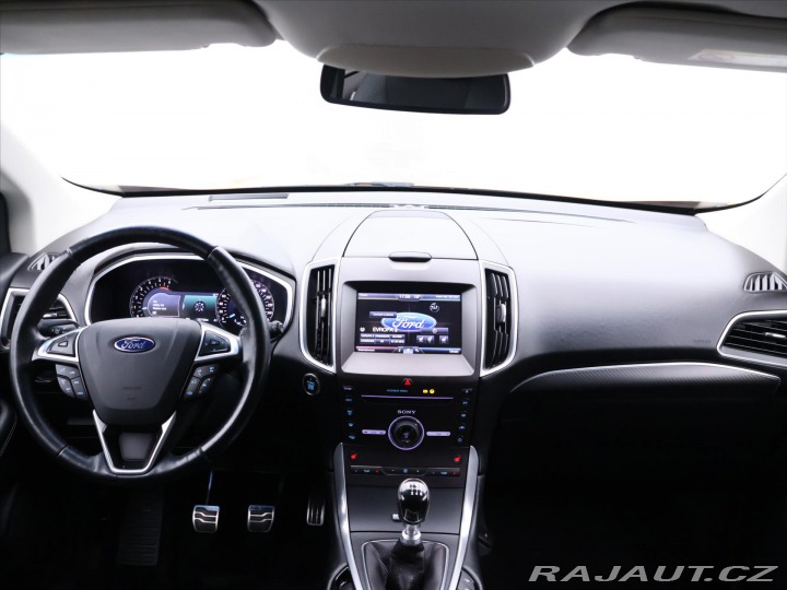 Ford Edge 2,0 TDCi 132kW Sport 4WD 2016