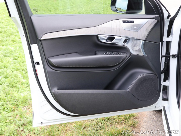 Volvo XC90 2,0 i 228 kW B6 AWD Ultim 2024