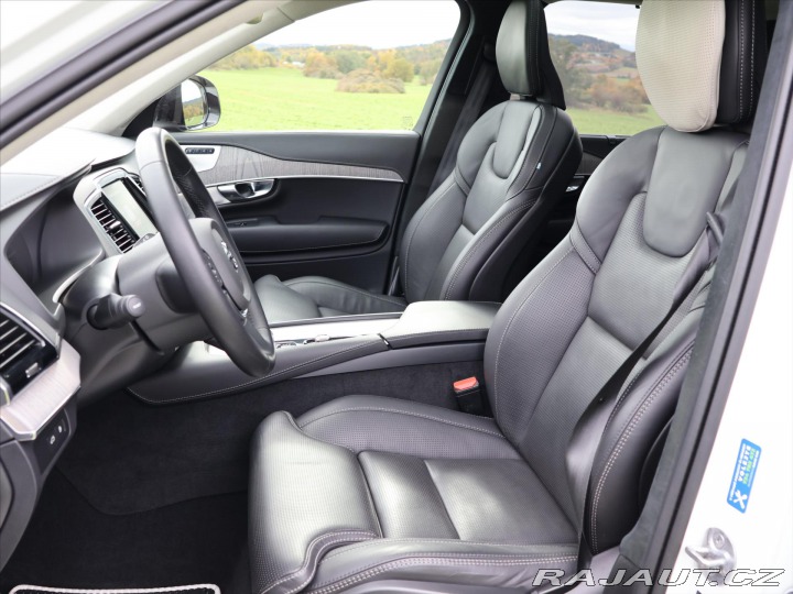 Volvo XC90 2,0 228kW T8 AWD Ultimate 2024
