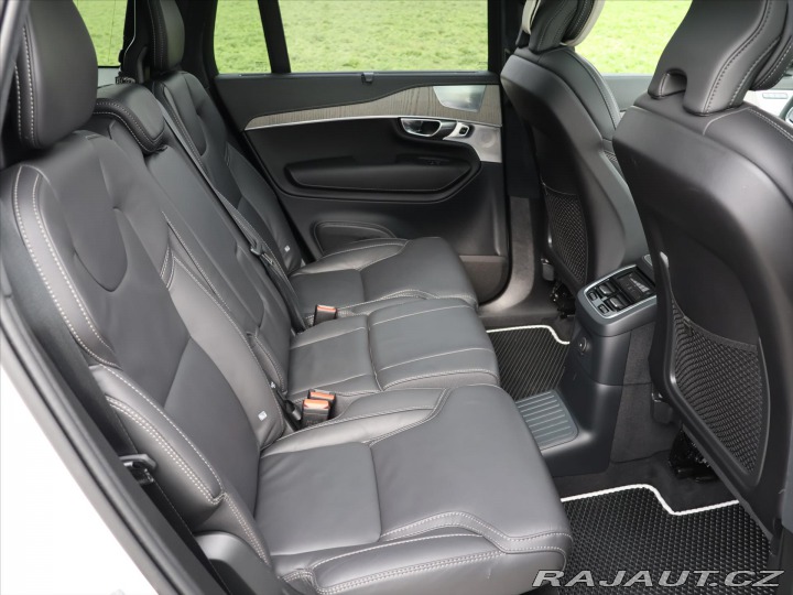 Volvo XC90 2,0 i 228 kW B6 AWD Ultim 2024