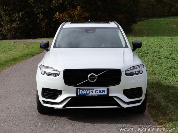 Volvo XC90 2,0 228kW T8 AWD Ultimate 2024