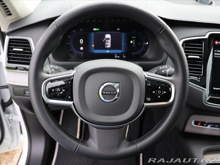 Volvo XC90 2,0 228kW T8 AWD Ultimate 2024
