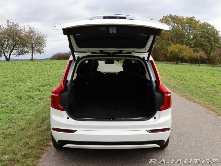 Volvo XC90 2,0 228kW T8 AWD Ultimate 2024