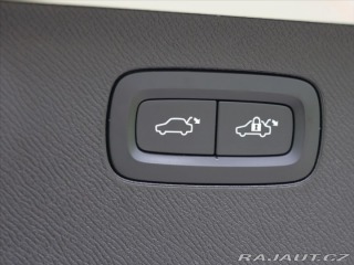 Volvo XC90 2,0 i 228 kW B6 AWD Ultim 2024
