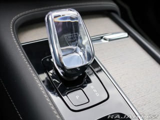 Volvo XC90 2,0 i 228 kW B6 AWD Ultim 2024