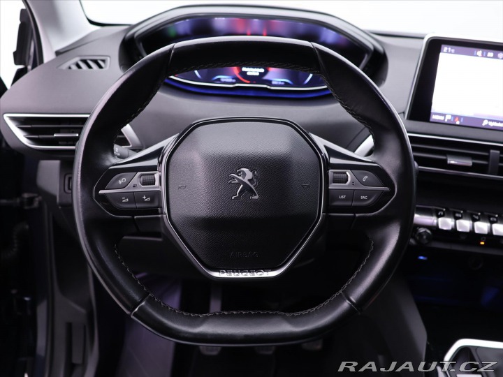 Peugeot 5008 1,2 PT 96kW Allure 7-Míst 2018