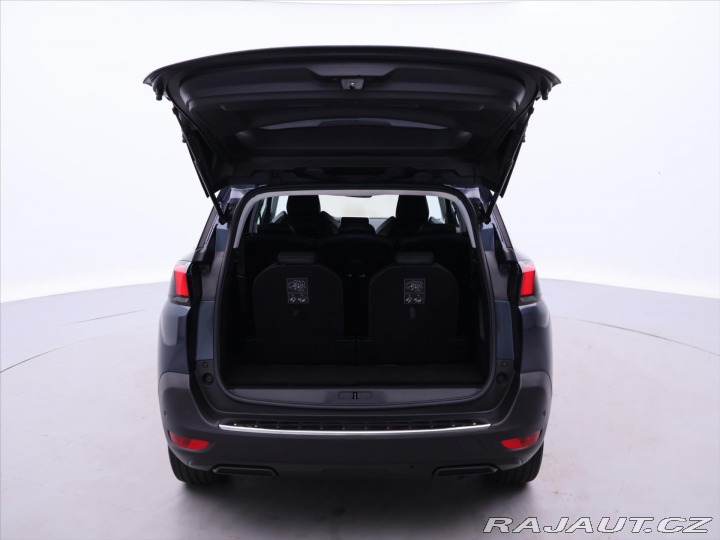 Peugeot 5008 1,2 PT 96kW Allure 7-Míst 2018