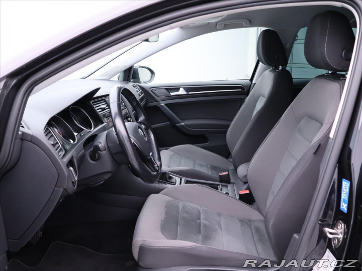 Volkswagen Golf 2,0 TDI 110kW Tažné Serv. 2019
