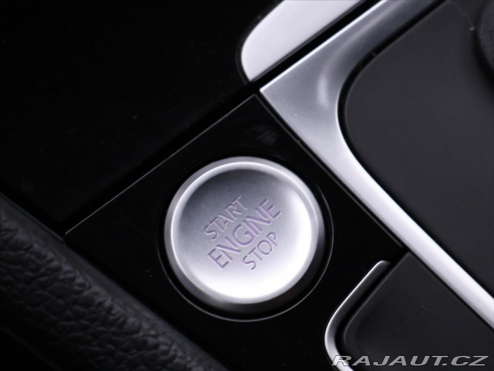 Volkswagen Golf 2,0 TDI 110kW Tažné Serv. 2019