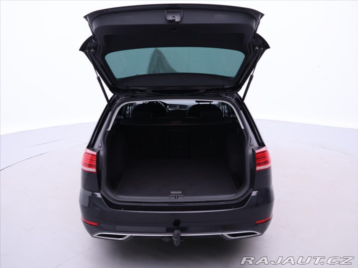 Volkswagen Golf 2,0 TDI 171kW Tažné Serv. 2019