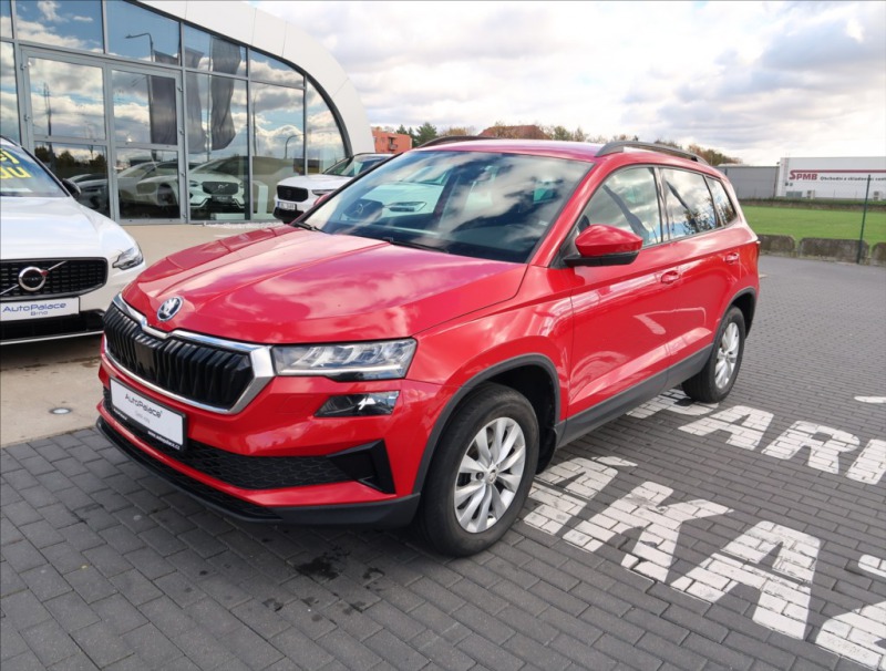 Škoda Karoq 1,5 TSI AMBITION+ ČR 1MAJ