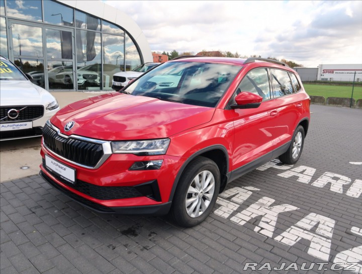 Škoda Karoq 1,5 TSI AMBITION+ ČR 1MAJ 2022