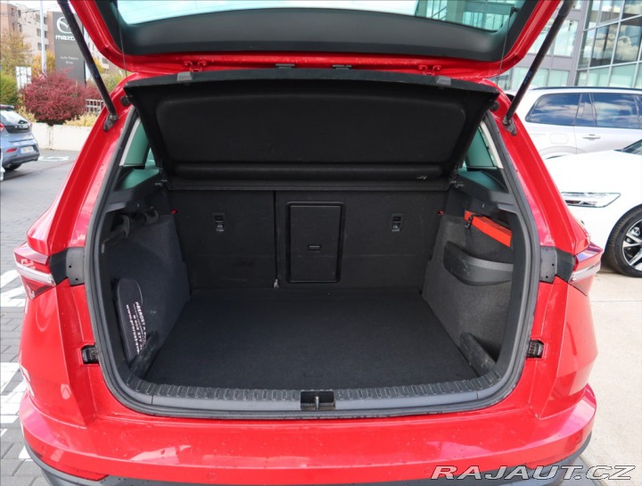 Škoda Karoq 1,5 TSI AMBITION+ ČR 1MAJ 2022