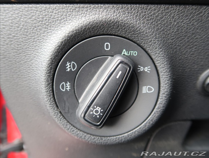 Škoda Karoq 1,5 TSI AMBITION+ ČR 1MAJ 2022
