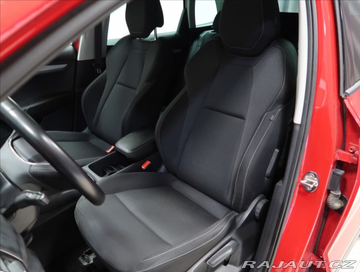 Škoda Karoq 1,5 TSI AMBITION+ ČR 1MAJ 2022