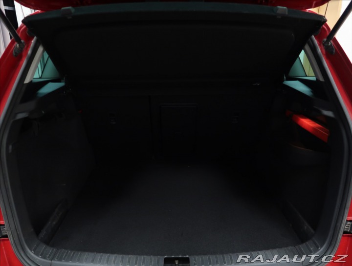 Škoda Karoq 1,5 TSI AMBITION+ ČR 1MAJ 2022