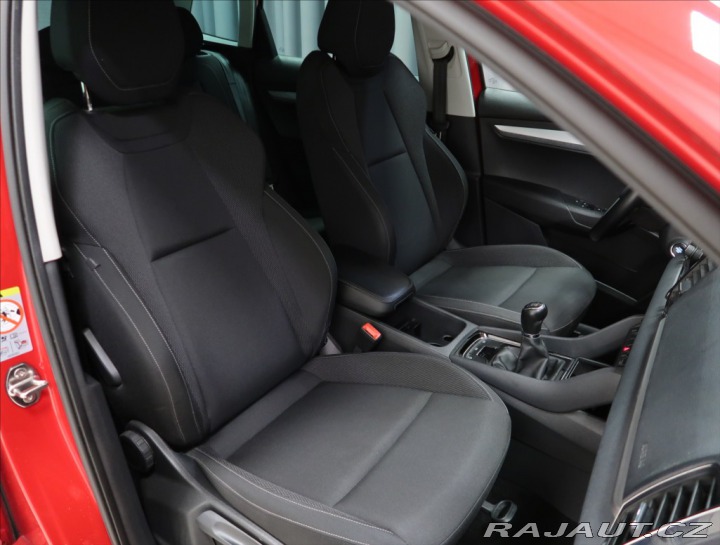 Škoda Karoq 1,5 TSI AMBITION+ ČR 1MAJ 2022