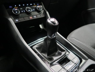 Škoda Karoq 1,5 TSI AMBITION+ ČR 1MAJ 2022