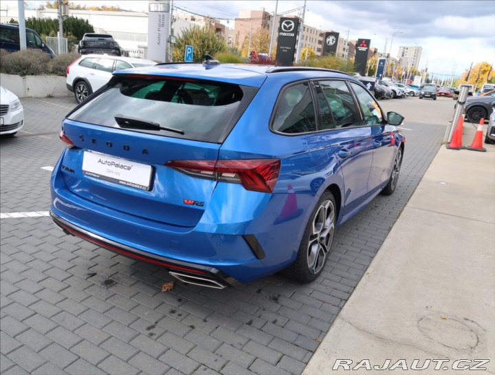 Škoda Octavia 2,0 RS DSG ČR 1 MAJITEL 2021