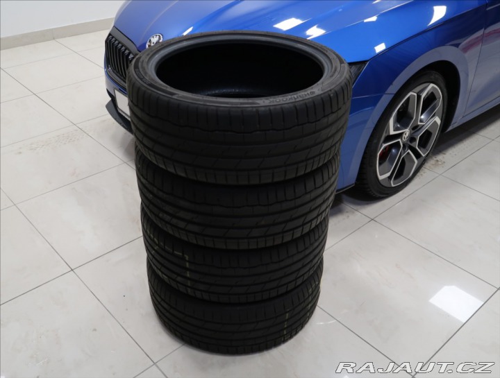 Škoda Octavia 2,0 RS DSG ČR 1 MAJITEL 2022