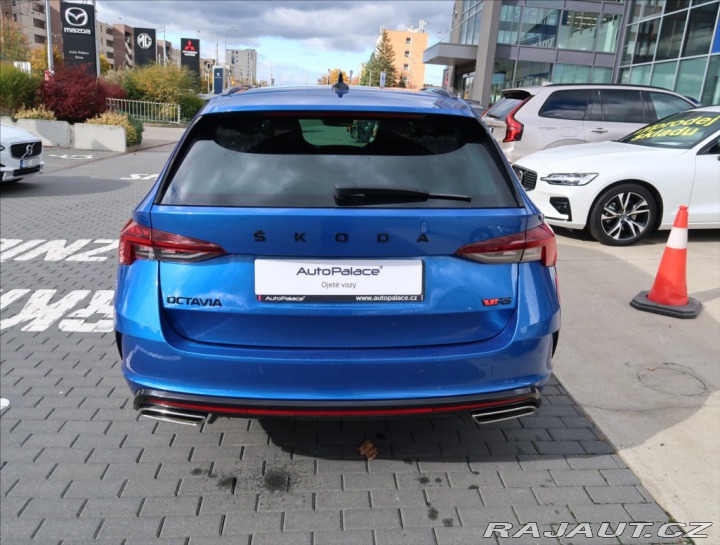 Škoda Octavia 2,0 RS DSG ČR 1 MAJITEL 2022