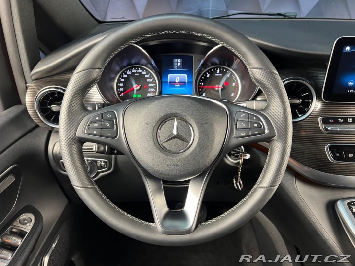 Mercedes-Benz V 300d AVANTGARDE XL, BURME 2021