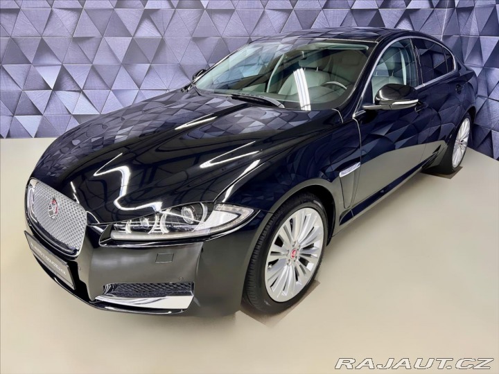 Jaguar XF 3,0 V6 250KW AWD, KEYLESS 2014