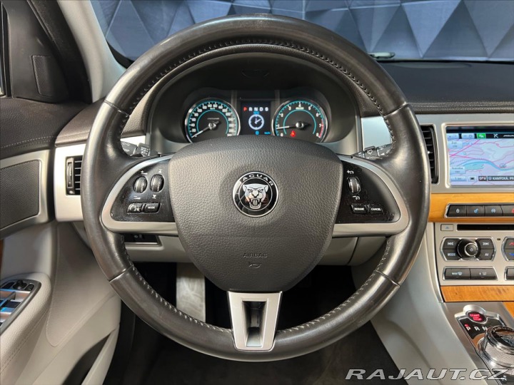 Jaguar XF 3,0 V6 250KW AWD, KEYLESS 2014