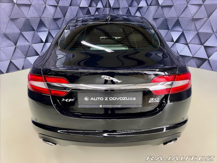 Jaguar XF 3,0 V6 250KW AWD, KEYLESS 2014