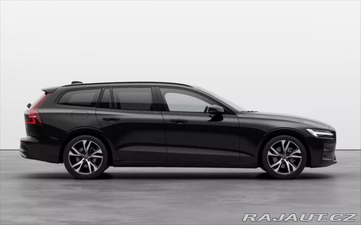 Volvo V60 2,0 B4  Plus Dark 2025