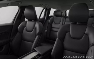 Volvo V60 2,0 B4  Plus Dark 2025