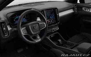 Volvo XC40 2,0   Plus B3 2025