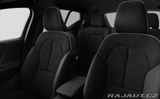 Volvo XC40 2,0   Plus B3 2025