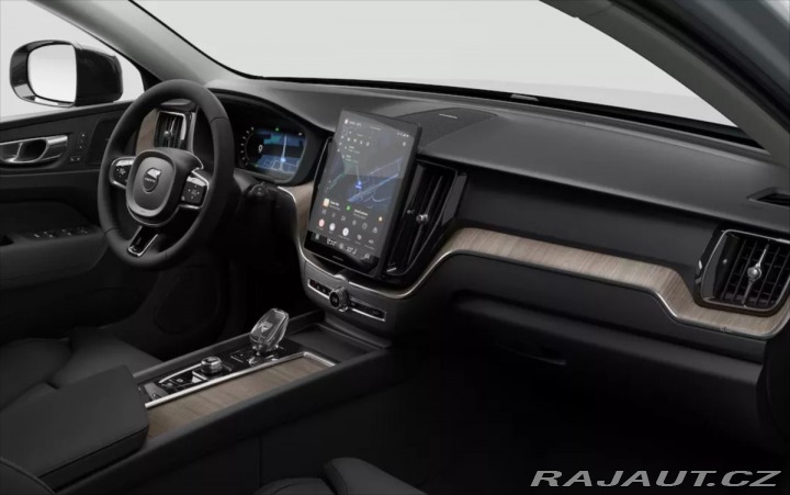 Volvo XC60 2,0 B5  Plus Dark 2025