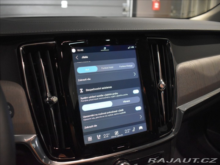 Volvo V90 2,0 T8  Plus Dark 2025