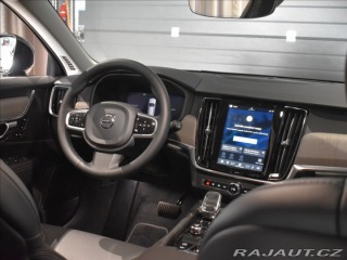 Volvo V90 2,0 T8  Plus Dark 2025