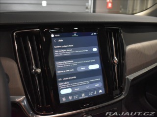 Volvo V90 2,0 T8  Plus Dark 2025