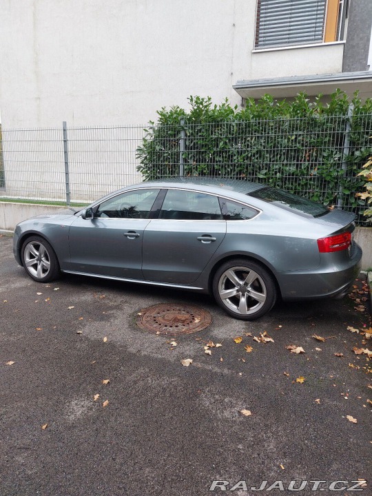 Audi A5 2,0   TSFI AUTOMAT. 2011
