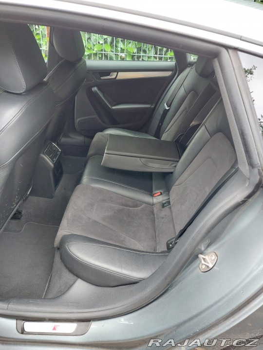 Audi A5 2,0   TSFI AUTOMAT. 2011