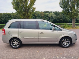 Opel Zafira 1,6   I 2011