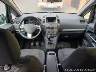 Opel Zafira 1,6   I 2011