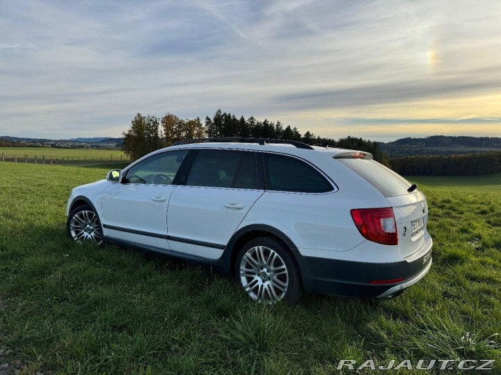 Škoda Superb 2,0   4x4 2013